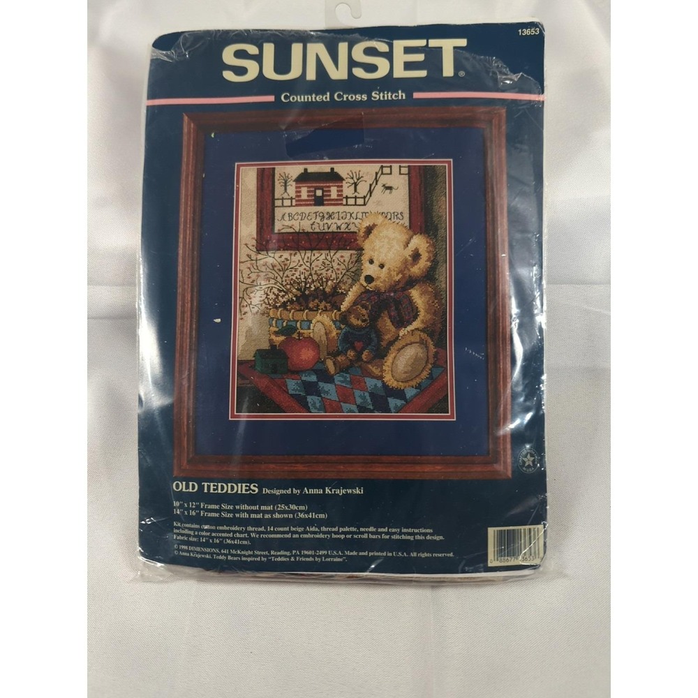 Old Teddies 1998 Sunset Dimensions Needlepoint - #13653 10"x12" Opened Kit
